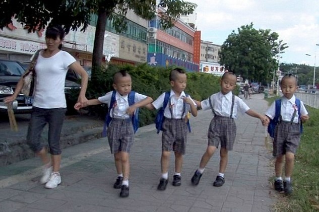 쌍둥이미용실 이미지