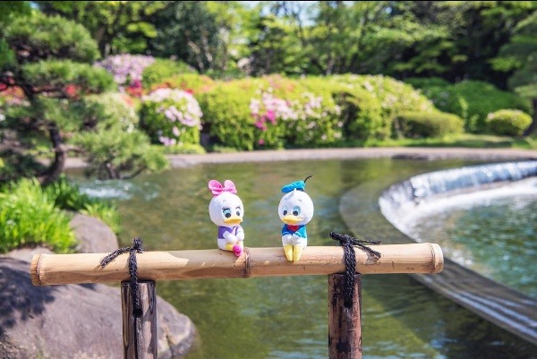 조신하게 앉아있는 인형들 | 인스티즈