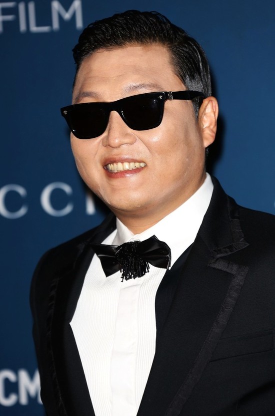 전세계에서 가장 많은 유투브조회수를 기록한 연예인들 TOP10.jpg | 인스티즈