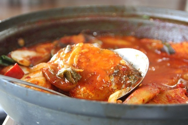 감칠맛나는 고등어조림 VS 담백한 갈치조림 | 인스티즈