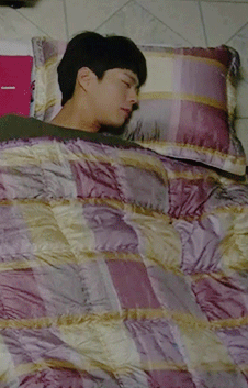 [응답하라1988] 같은 방귀 다른 반응.gif | 인스티즈