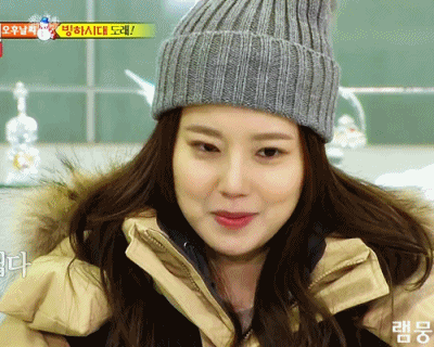 얼음 먹으면서 레전드 찍는 문채원.gif | 인스티즈
