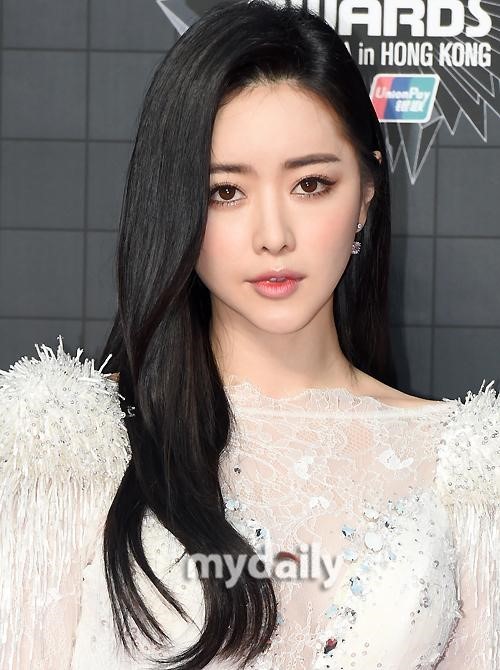 오늘자 MAMA 홍수아,제시.jpg | 인스티즈