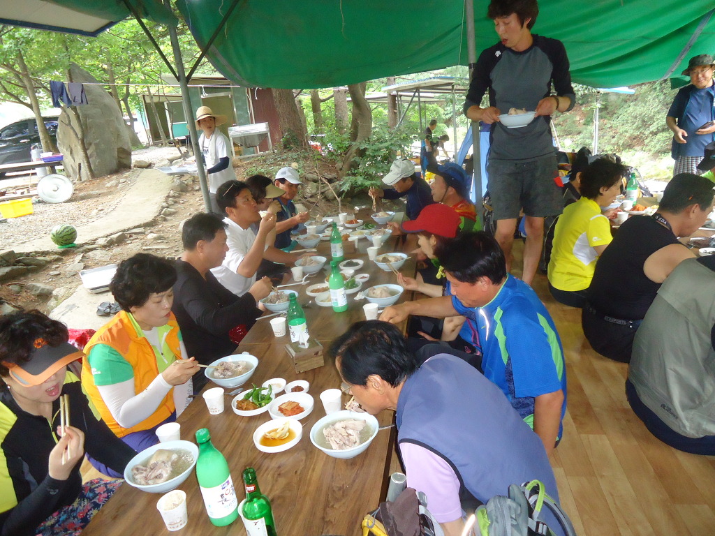 어비산 정상(829m) 이미지