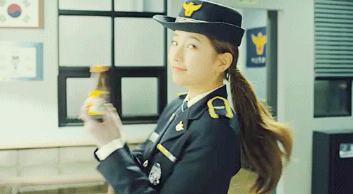 비타500 수지.gif | 인스티즈