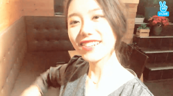 오늘자 소혜 브이앱 움짤.gif (데이터주의) | 인스티즈