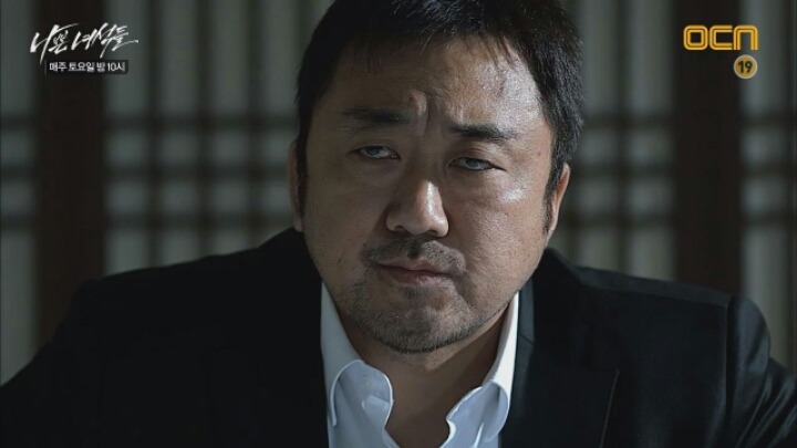 개강후 밥 사달라면 복학생 오빠들이 밥 잘 사줄것같은 신입생 | 인스티즈