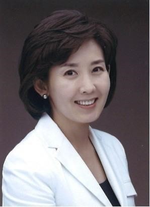 서울대 법학과 82학번 나경원 조국 김난도 졸업사진 | 인스티즈