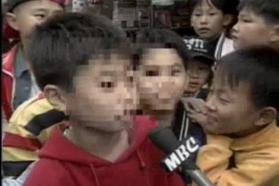 [헐이럴수가] 20여년전에 학교앞 문방구에 있었던 슬롯머신.jpg | 인스티즈