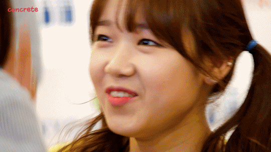 리액션부자 아이오아이 최유정.jpegif | 인스티즈
