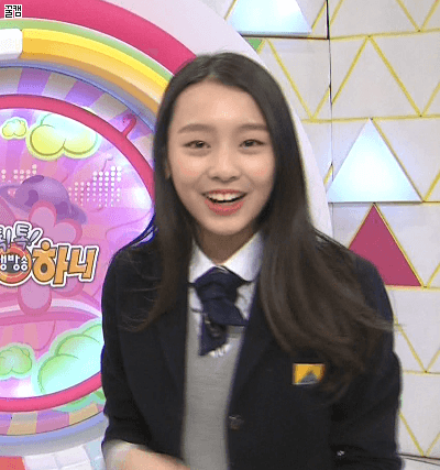 교복입은 수민이 | 인스티즈