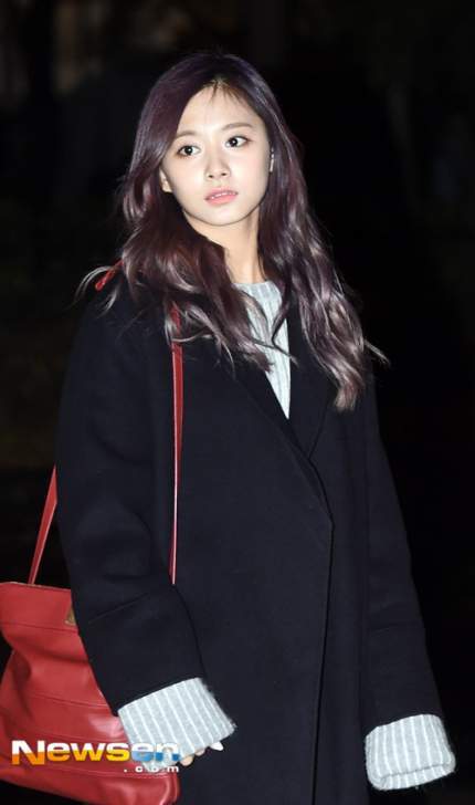 오늘자 트와이스 출근길 | 인스티즈