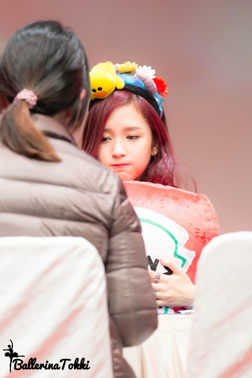 트와이스 미나 입 꾹꾹이........... | 인스티즈