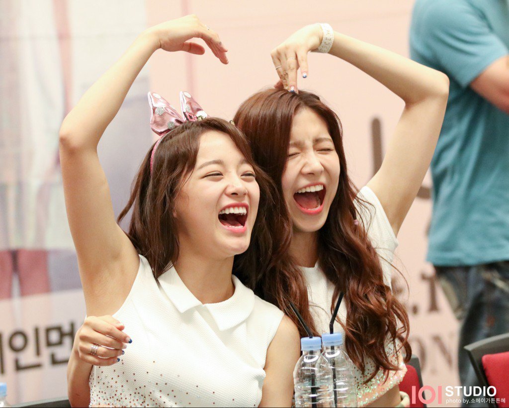 김세정 겨드랑이 | 인스티즈