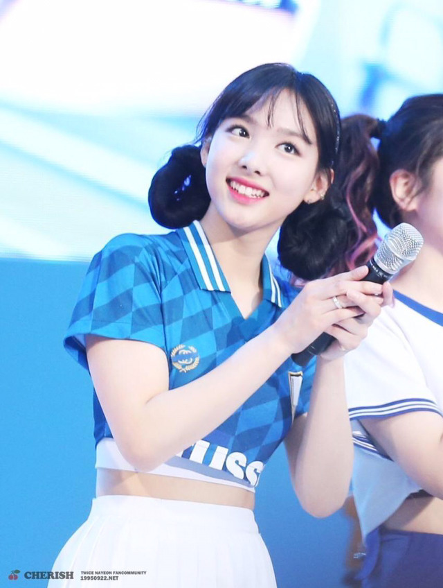 상큼하게 이쁜 토끼 나연이 | 인스티즈