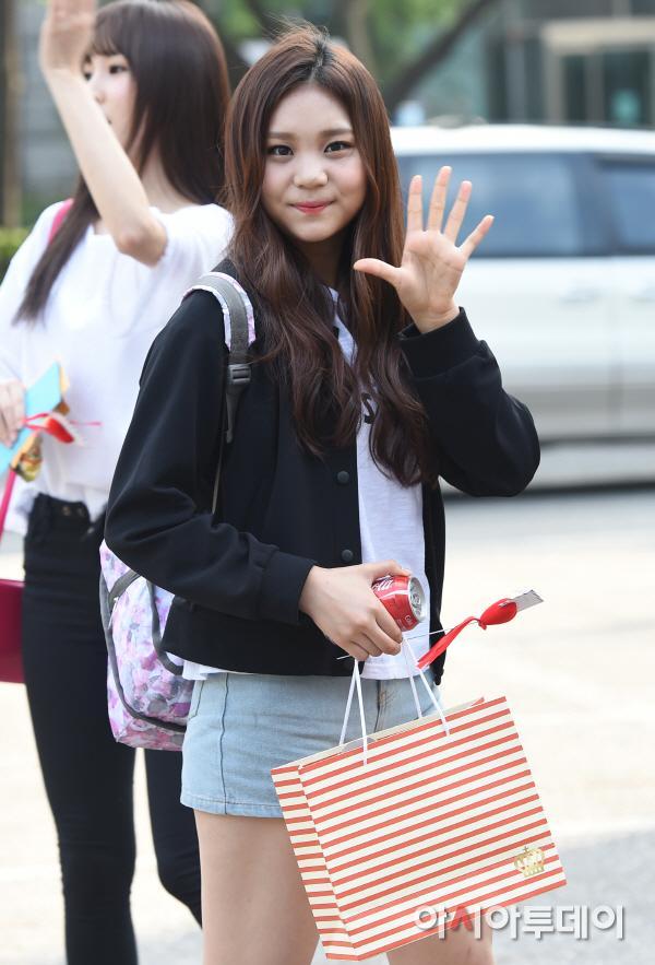 엄지 이미지