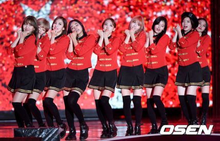 오늘자 트와이스 무대의상 짱예ㄷㄷㄷ | 인스티즈