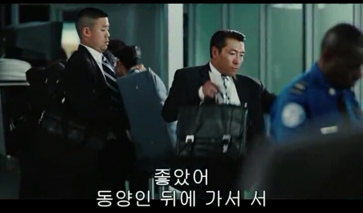 공항검색대에서 동양인 뒤에 서야하는 이유 | 인스티즈