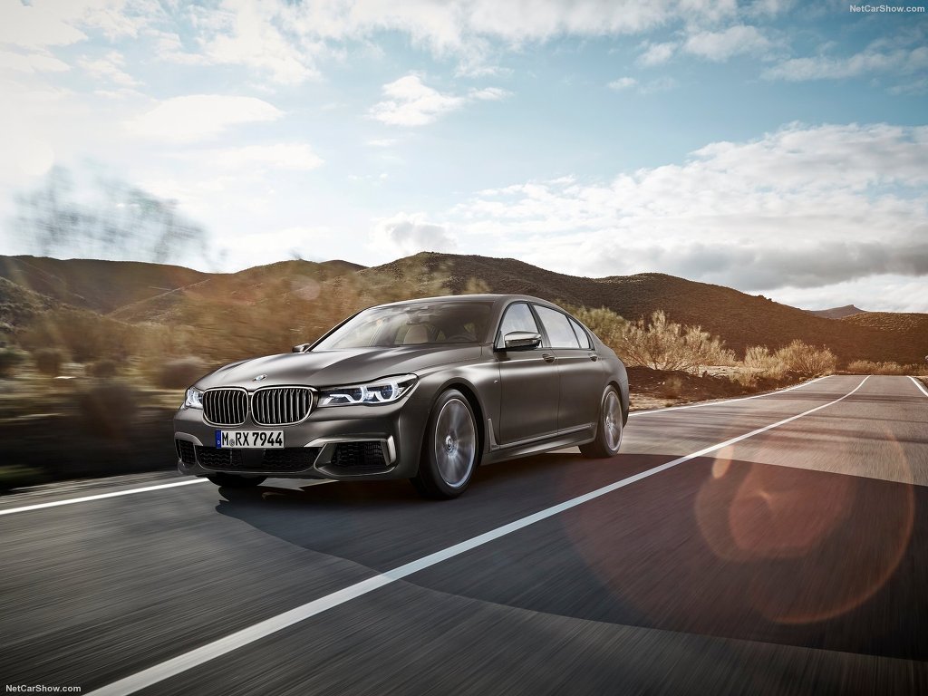 2017 BMW M760Li | 인스티즈