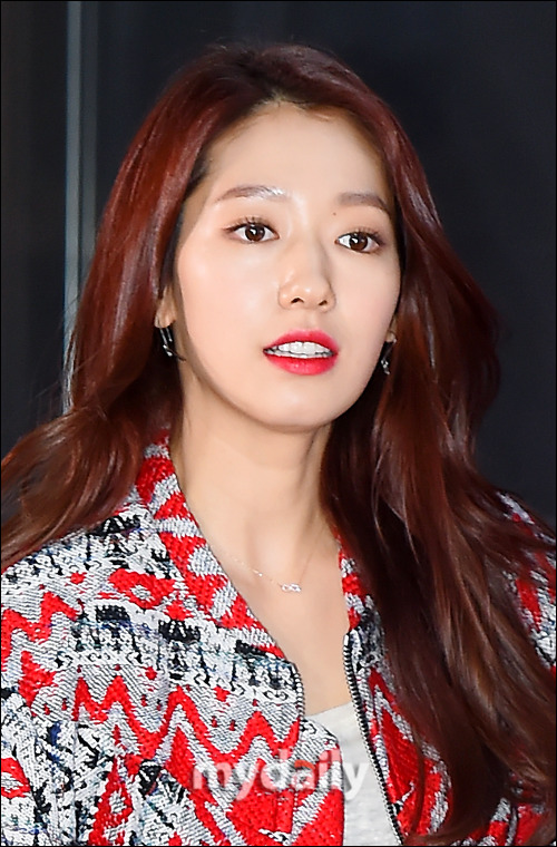 오늘자 박신혜 얼굴.jpg (얼굴 위주) | 인스티즈