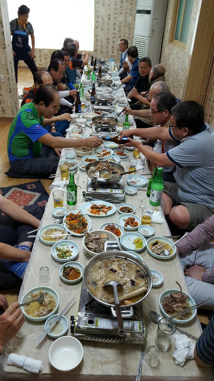 쌍바위가든 이미지