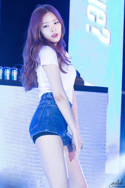 나은이 옆태 | 인스티즈