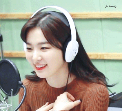 레드벨벳 슬기 눈웃음.gif | 인스티즈