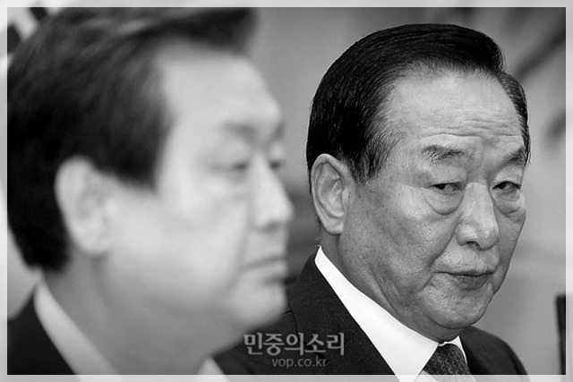 사진으로 보는 대한민국 정치 느와르 10년 (사진많음) | 인스티즈