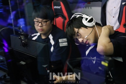 ??? : 인터뷰 잘 봤다 | 인스티즈