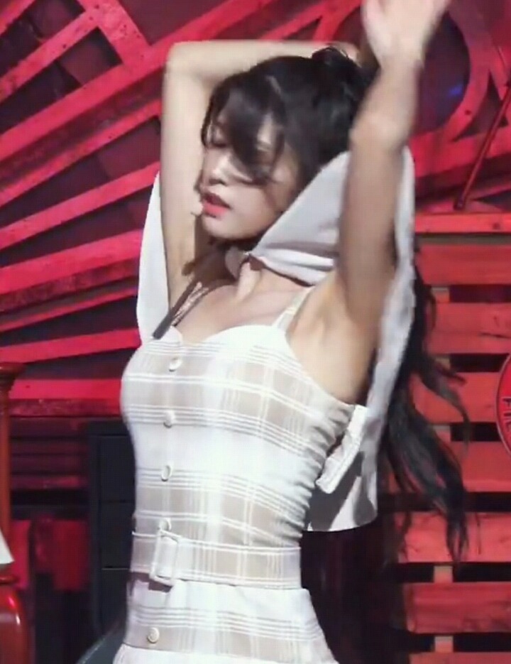 Excuse me 겨드랑이.JPG | 인스티즈
