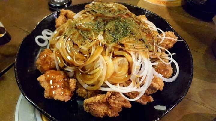 선뜻 시키긴 뭐한데 먹어보면 맛있는 치킨 | 인스티즈