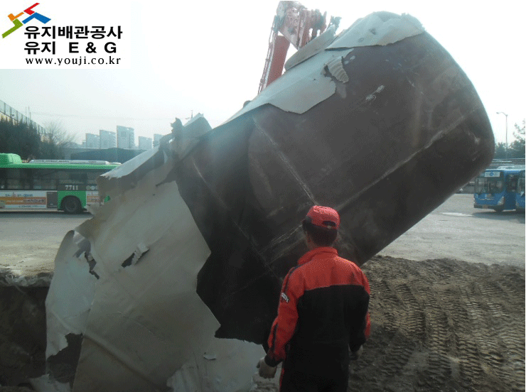 탱크주유소 이미지