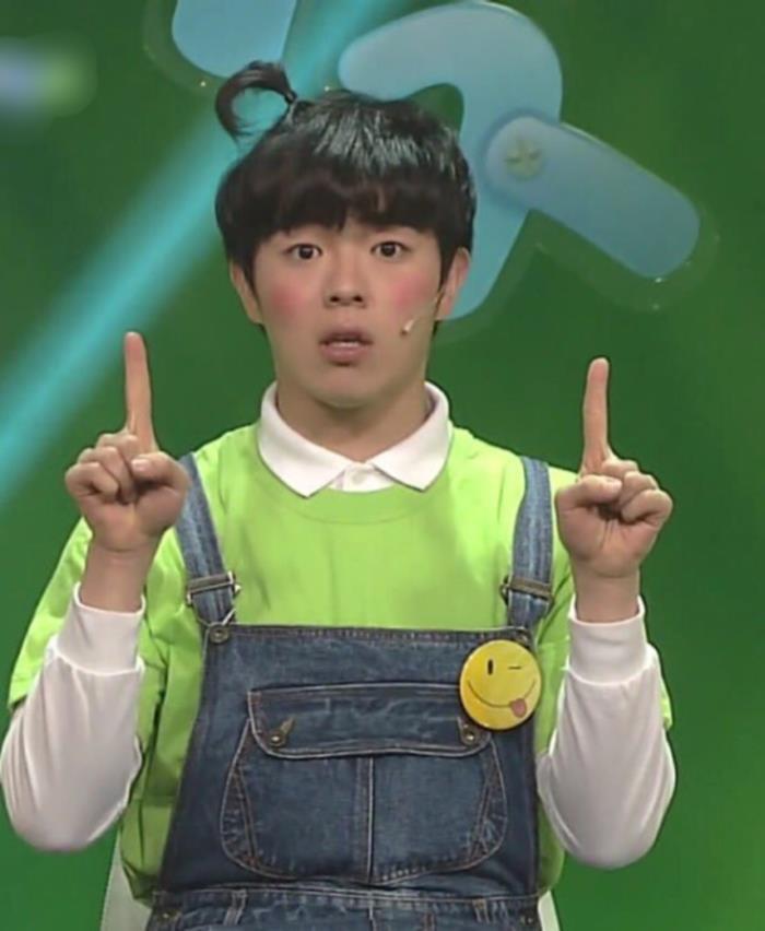 조금 신기한 어느 남자 아이돌의 데뷔과정 | 인스티즈