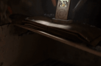 망해버린 지구를 몇백년동안 혼자 청소하고있습네다...gif | 인스티즈