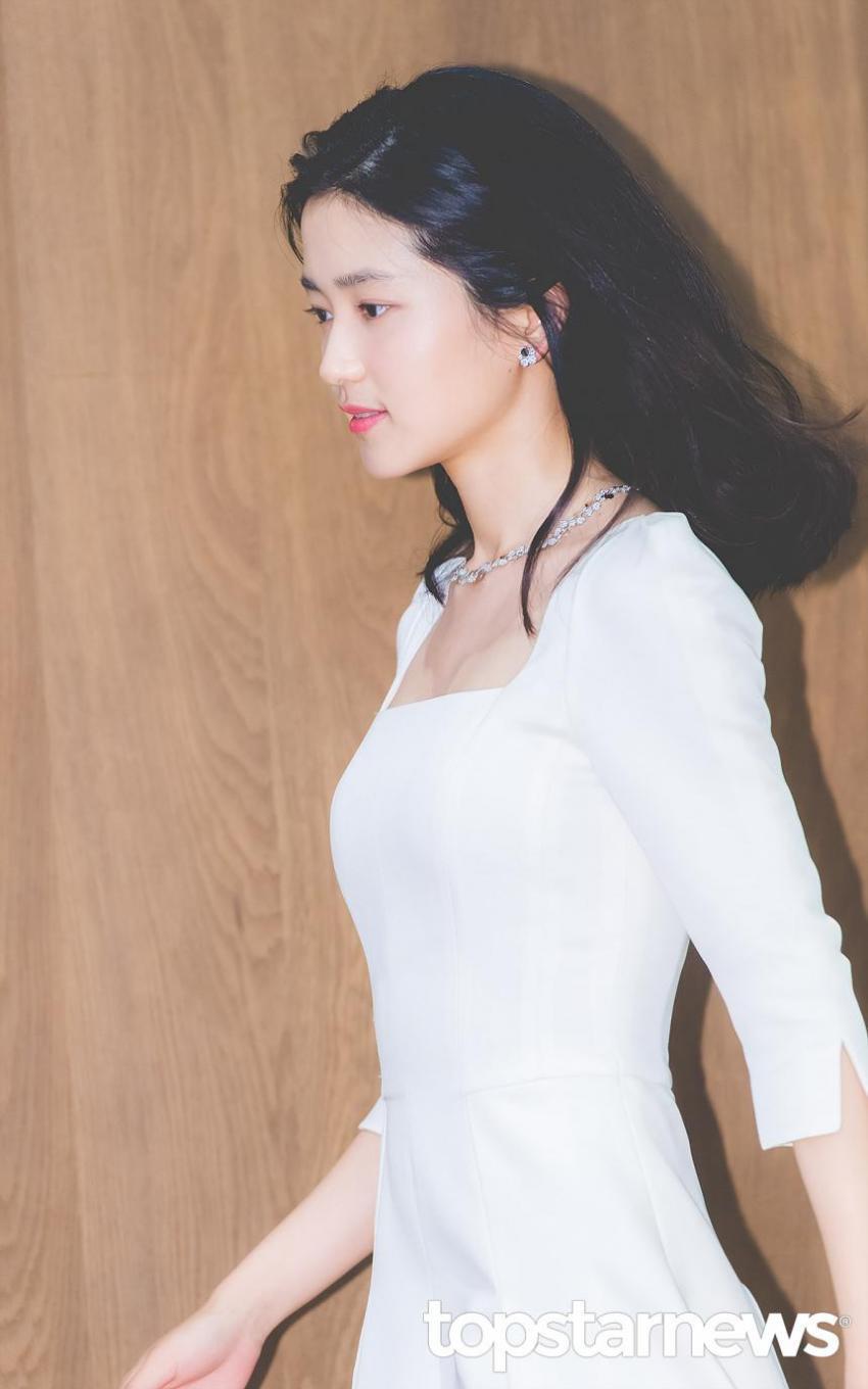 미스터 션샤인 고家 애기씨 애신 김태리 움짤 | 인스티즈