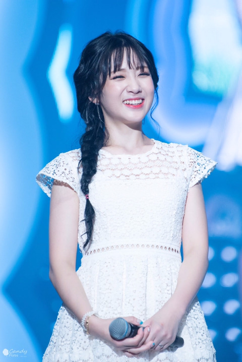 [러블리즈] 여사친과 데이트 약속을 잡아서 지애 | 인스티즈