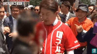 김경수는 아직 부족하다.gif | 인스티즈