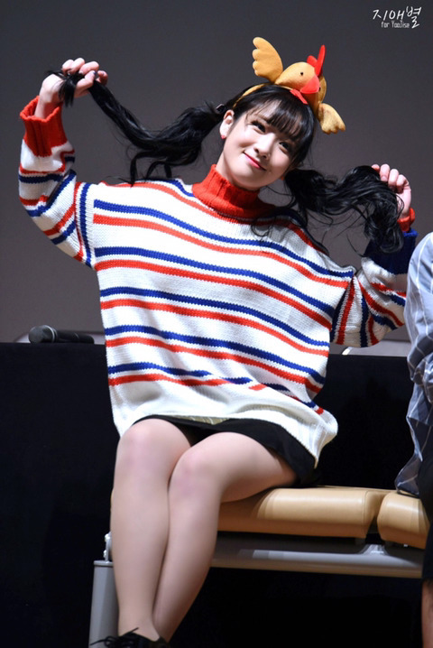 [러블리즈] 선풍기 바람이 시원해서 지애 | 인스티즈