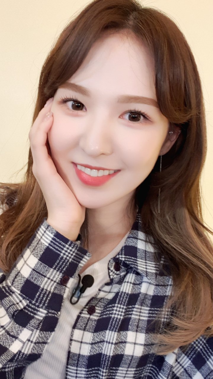 레드벨벳 랜선팬미팅 라이브 방송 비주얼.jpgif | 인스티즈
