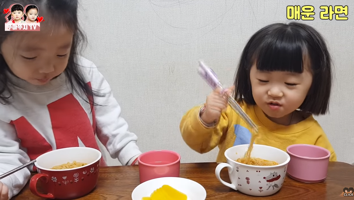 유투브 대란에 급기야 등장한 먹방.jpg | 인스티즈