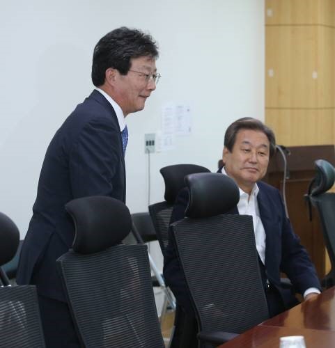 tmi로 알아보는 무민수 라인의 삼각관계 | 인스티즈