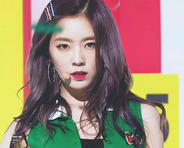 1년전 보라색 머리 아이린.jpgif | 인스티즈