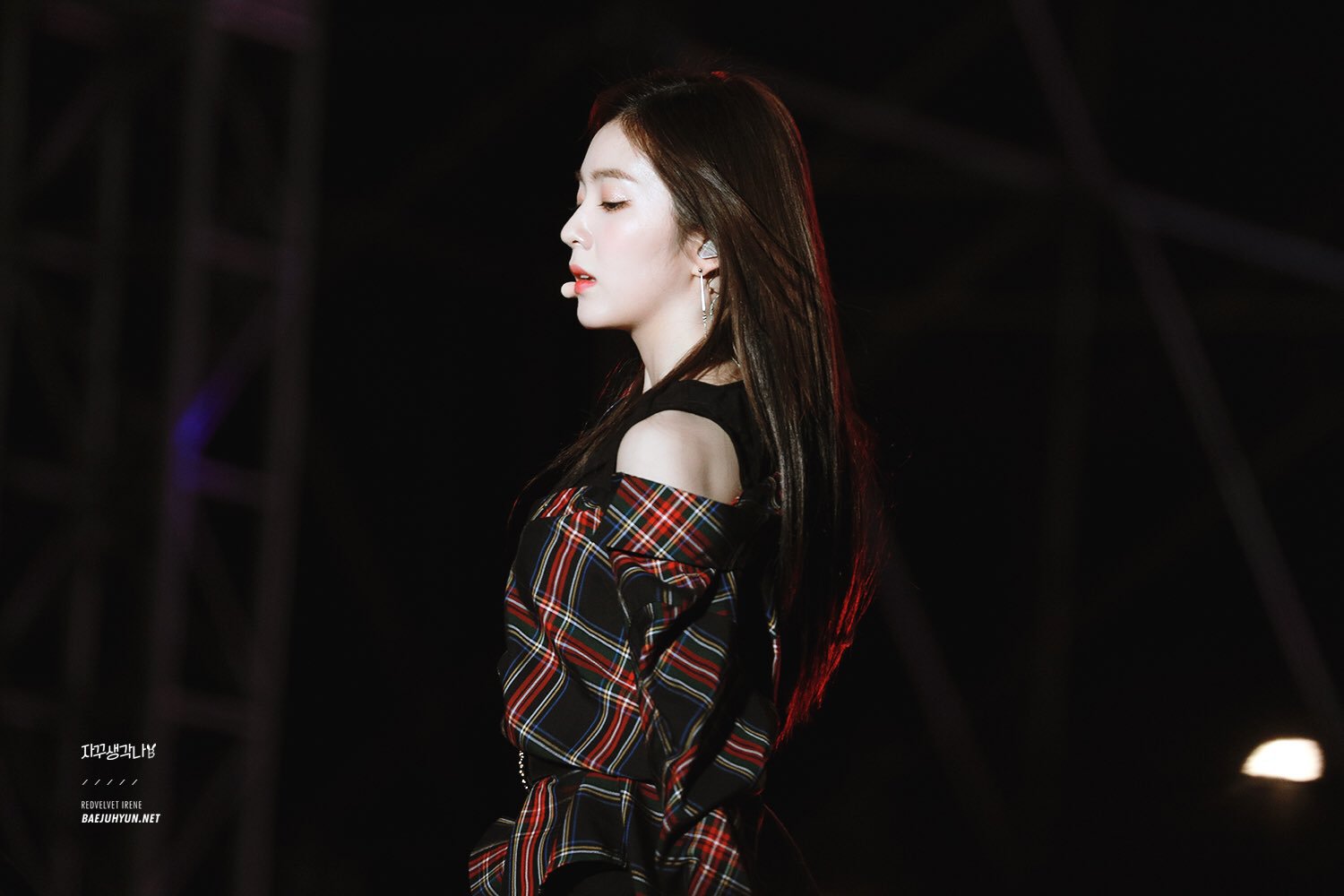 살랑살랑거리는 아이린.jpgif | 인스티즈