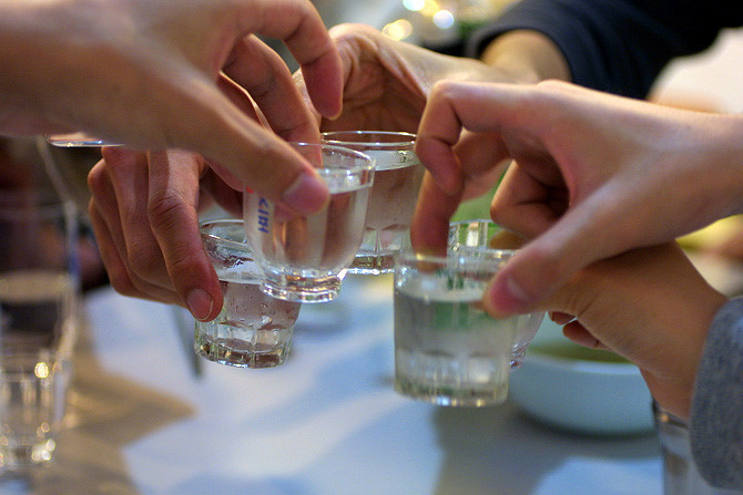 친구들끼리 노는자리에서 돈계산 전자vs후자 더 편한것은? | 인스티즈