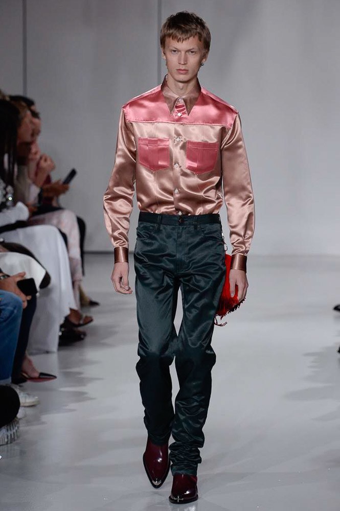 Calvin Klein by 라프 시몬스 2018 S/S 컬렉션 | 인스티즈