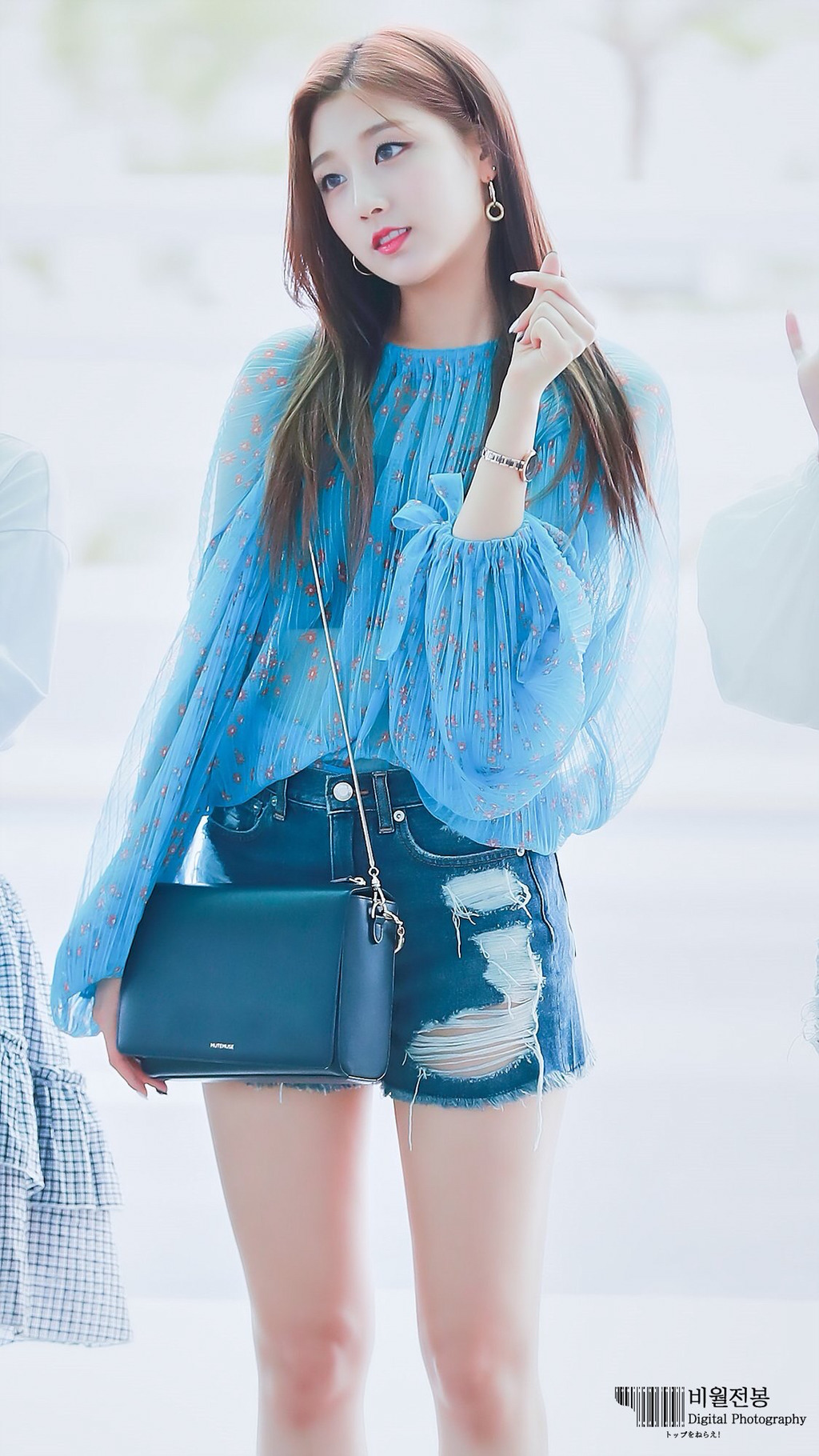 [러블리즈] 한산한 오후 일과를 보내고 있어서 예인이 | 인스티즈