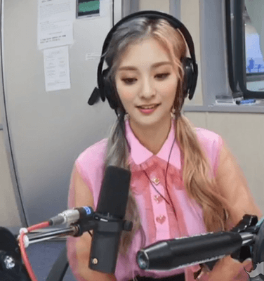 배텐에 나온 프로미스나인 멤버 3인.gif | 인스티즈