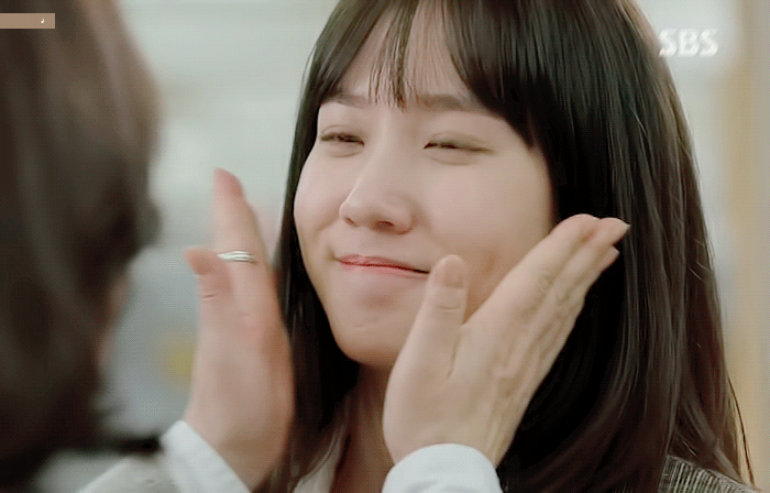 안흔한 판사 비주얼.gif | 인스티즈