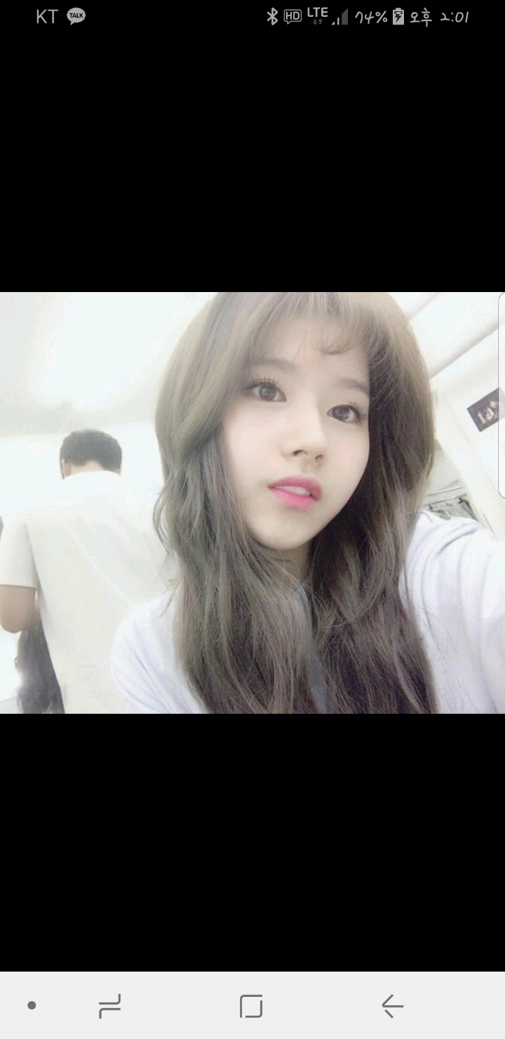 ???: 사나는 노안인주제에 살쪄서 아줌마같아 | 인스티즈