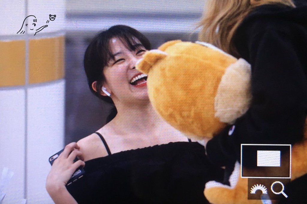 3주만에 다시 한국으로 돌아온 레드벨벳 | 인스티즈